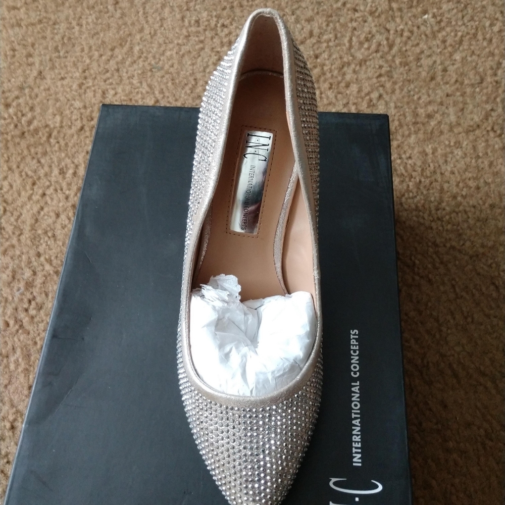 Heels - Picture 5 of 5